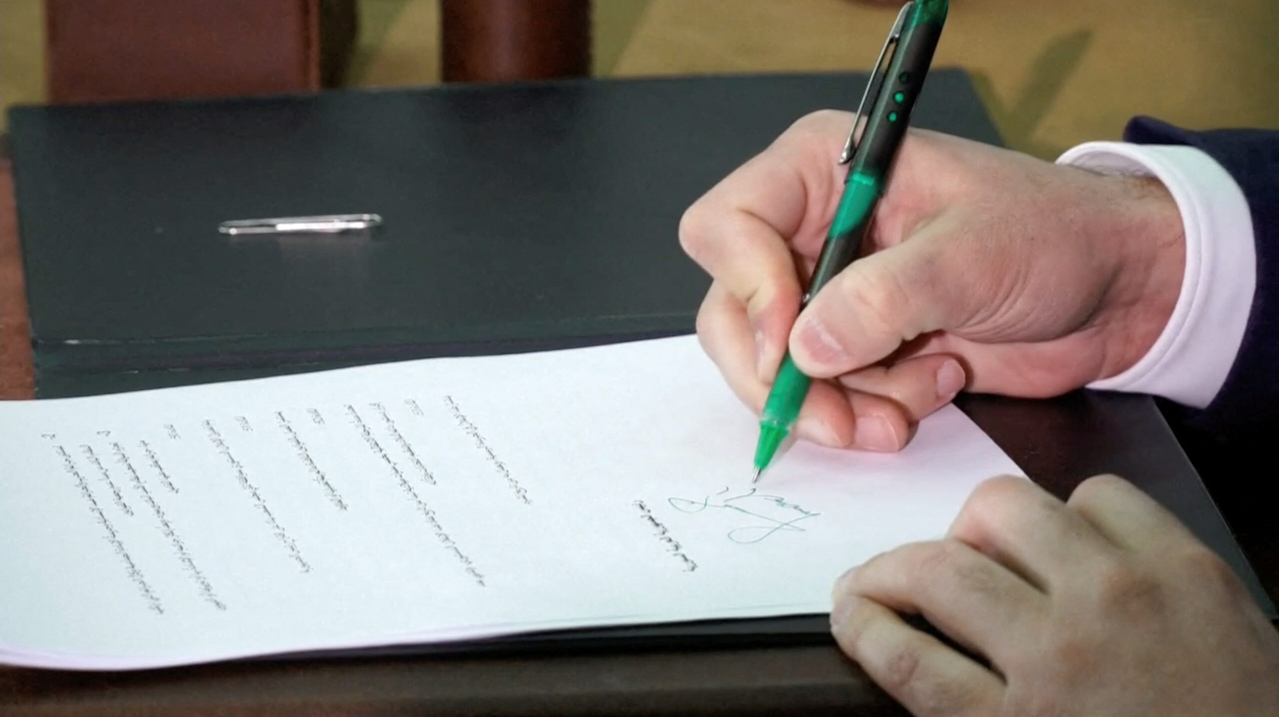 Syrian constitutional committee to hand over constitution draft to interim Syrian President Ahmed al-Sharaa